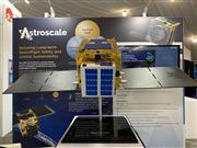 アストロスケールが打ち上げを目指しているデブリ除去衛星「ＥＬＳＡ－ｄ」（エルサディー）の模型（同社提供）