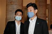 自民党の西村康稔経済再生担当相（松井英幸撮影）