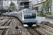 　京浜東北線のＥ２３３系車両＝２４日、東京都港区（ＪＲ東日本提供）