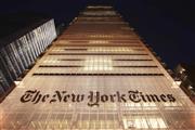 米紙ニューヨーク・タイムズの本社ビル。欧米メディアはコロナ禍による広告収入の減少加速でリストラが進んでいる（ＡＰ）