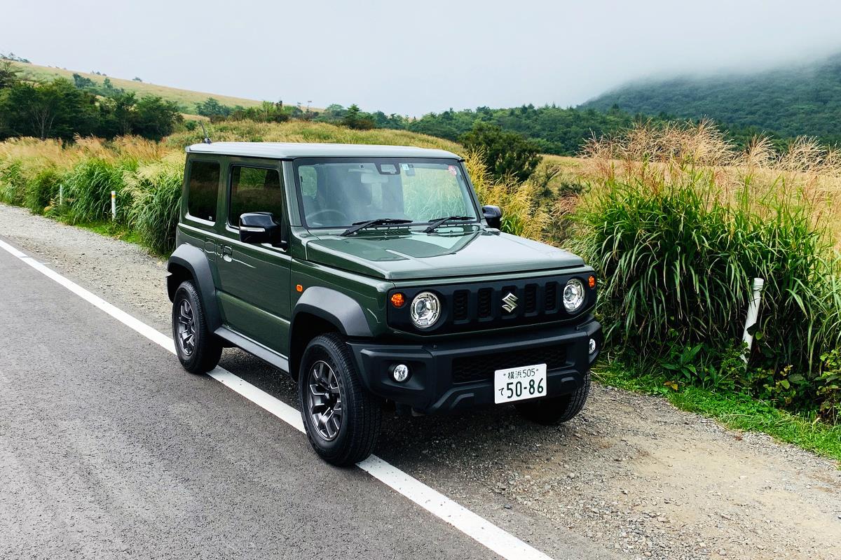 スズキのジムニーシエラ