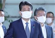 安倍晋三首相＝２８日午前、首相官邸（春名中撮影）