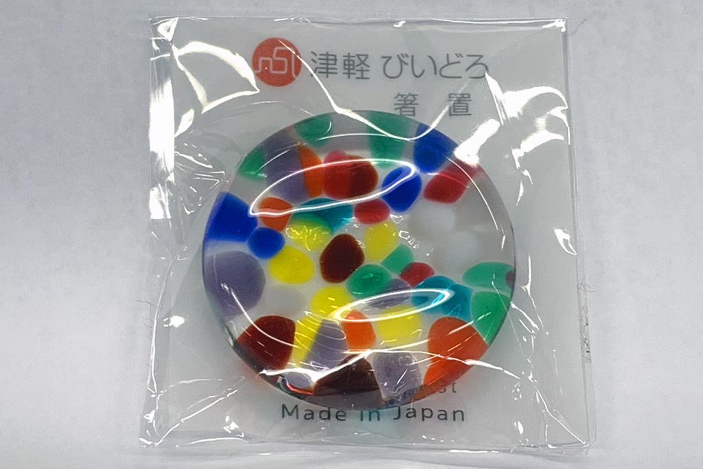 地元のガラス工芸品「津軽びいどろ」