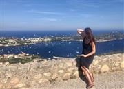 南フランスのリゾート都市ニースは、至るところに、地中海をのぞむ絶景スポットがあります。提供：執筆者 