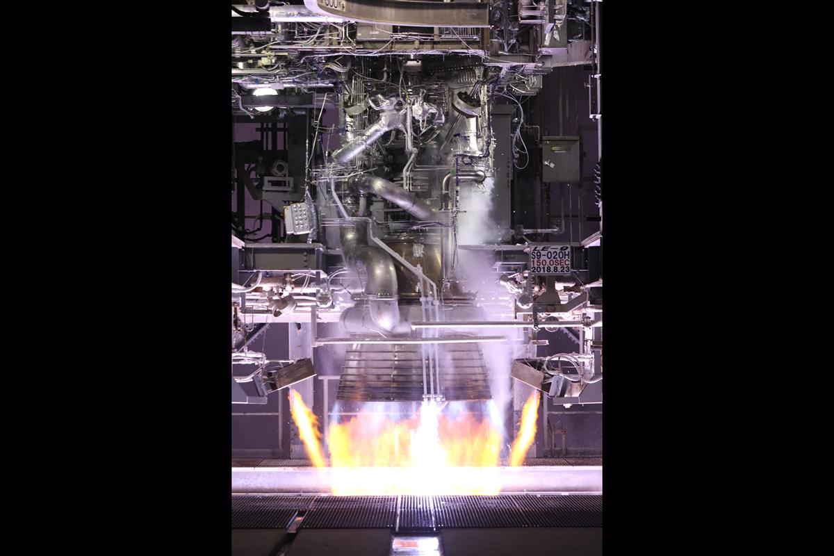 H-3ロケットに搭載される新型エンジン「LE-9」（JAXA）