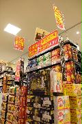 イトーヨーカドー大井町店では、第３のビールの駆け込み需要対策で箱売りが展開されていた＝１６日、東京都品川区（日野稚子撮影）
