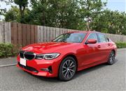 廉価版とは思えない高級感を備えたBMW318i