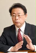 経済本部：インタビューに答える公明党の西田実仁税調会長（参院議員）＝４日、東京・永田町の参院議員会館（酒巻俊介撮影）