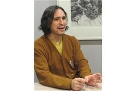 ＦＭＣＯＣＯＬＯで朝の顔を務めるＤＪ野村雅夫さん