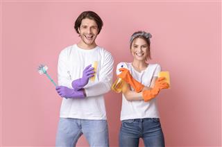 年末ギリギリ大掃除の進め方　妻が苦手な所は、夫が自分でやりたい箇所だった