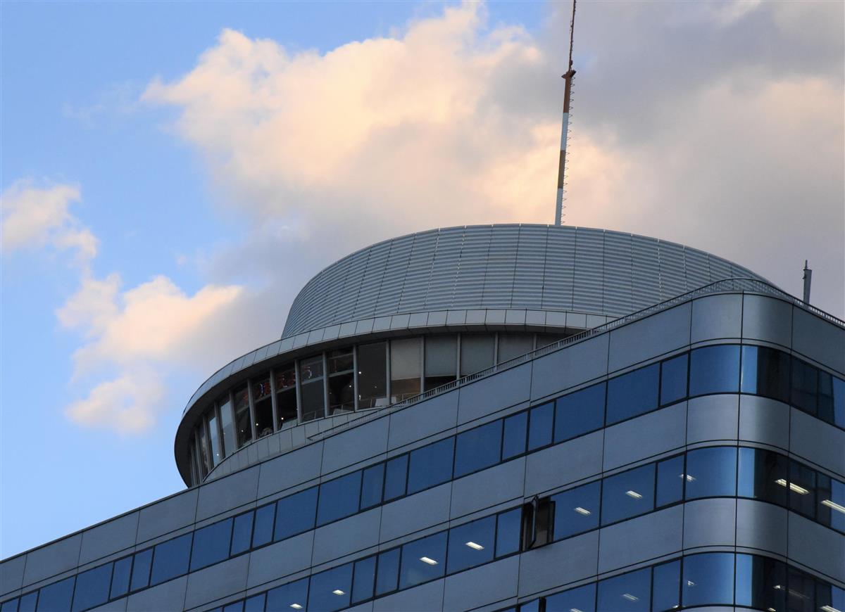 回り続けて55年 銀座スカイラウンジ が停まる日 Sankeibiz サンケイビズ 自分を磨く経済情報サイト