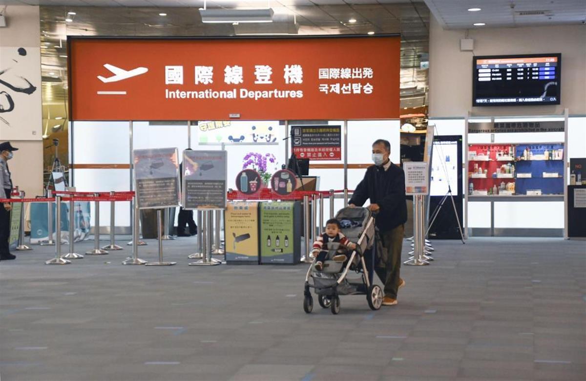 台湾、海外旅行制限で業界悲鳴　国内活路も「行き尽くした」