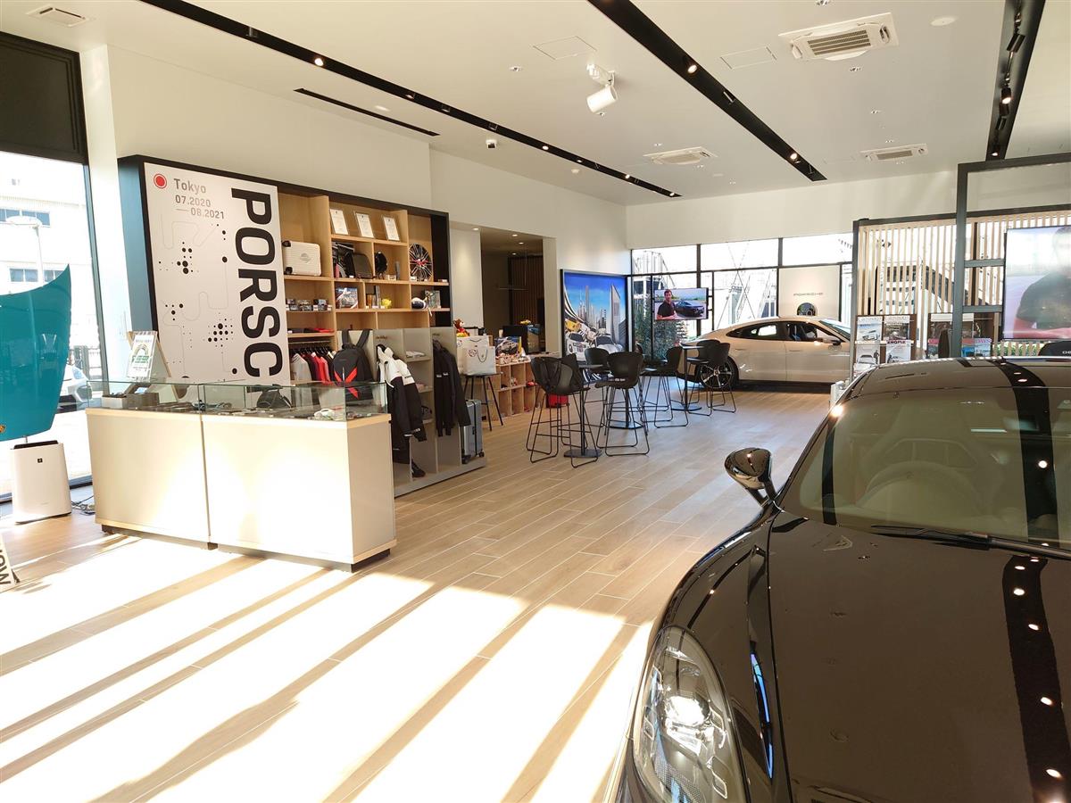 ブランド訴求拠点「Porsche Now Tokyo」