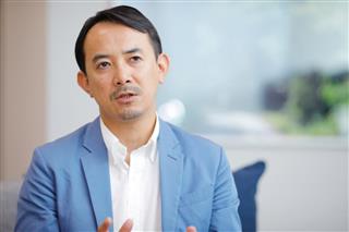 Ｚホールディングス社長・川辺健太郎さん　政府のデジタル化　業界挙げて援助