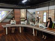 三井住友海上の女性社員によるトークセッションの配信風景　＝２３日、東京都千代田区