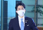 小泉進次郎環境相（春名中撮影）