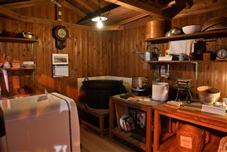 1958－東京タワーとダイエー、そしてチキンラーメン　戦後の「消費者」を創った58年組