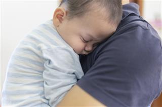 脅威の3分　夫が実践している子ども寝かしつけの極意