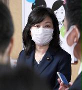 自民党・野田聖子幹事長代行＝３月１１日午前、東京・永田町の自民党本部（春名中撮影）