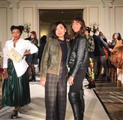 中国人の友人のお誘いで、パリ・ファッションウィークに参加させていただいた時の写真です