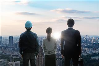 転職に成功するビジネスパーソンの特徴とは？　コロナ禍で「会社への不安」増加