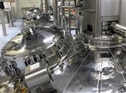 塩野義製薬が開発するワクチンの生産を担うバイオ医薬品製造会社のタンク＝岐阜県池田町