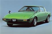 初代サバンナRX-7（マツダ提供）