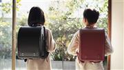 近年、ランドセル購入の早期化が進んでおり、販売商戦は８月にピークを迎える