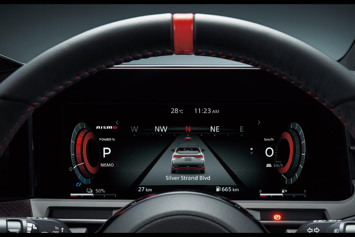 ノートオーラNISMO（日産自動車提供）