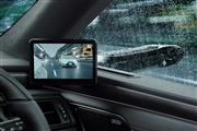 デジタルアウターミラー。悪天候時でも視認性を左右されない（トヨタ自動車提供）