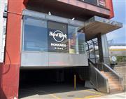 ハードロックジャパンが開設した苫小牧支店。コロナの影響で現在は休業状態だ＝９月１７日、北海道苫苫小牧市表町（坂本隆浩撮影）