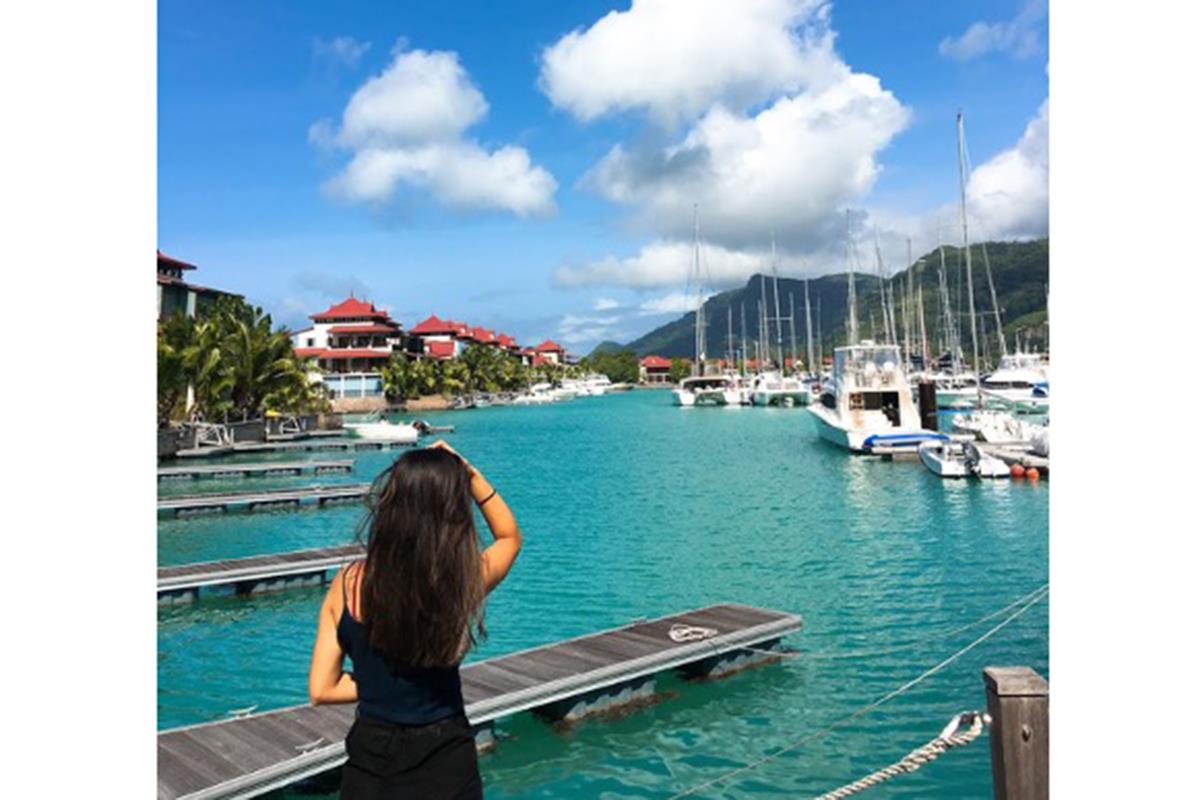 大好きな、東アフリカのセイシェル諸島にて。提供：執筆者