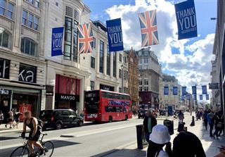 「感染者4万人でもマスクなし」　自己責任でコロナ前に戻るイギリス