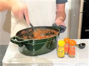 家族みんなでつくるスパイスカレーの素（筆者撮影）