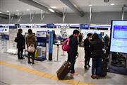 国内線が回復傾向にある関西国際空港の第１ターミナル＝２５日午後